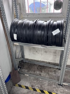 1 Pos. Stahlfelgen, ca. 25 Stück, diverse Ausführungen